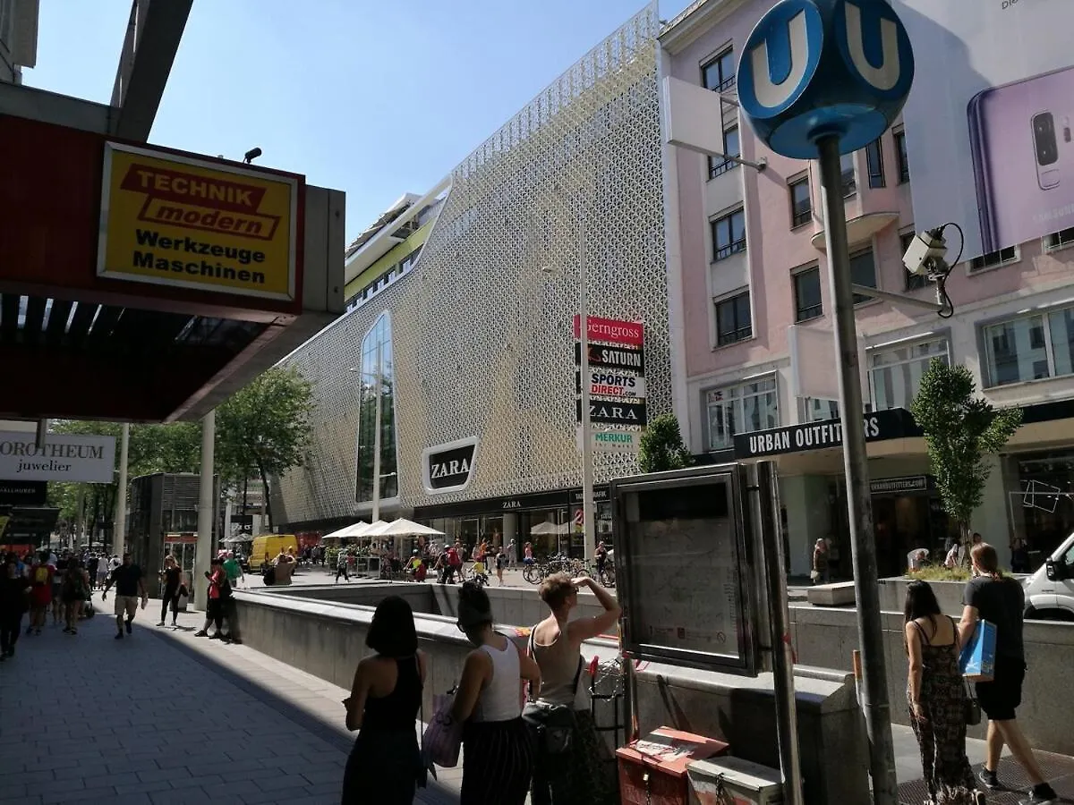 Sunny Citycenter Studio Near Main Shopping Street Vienna