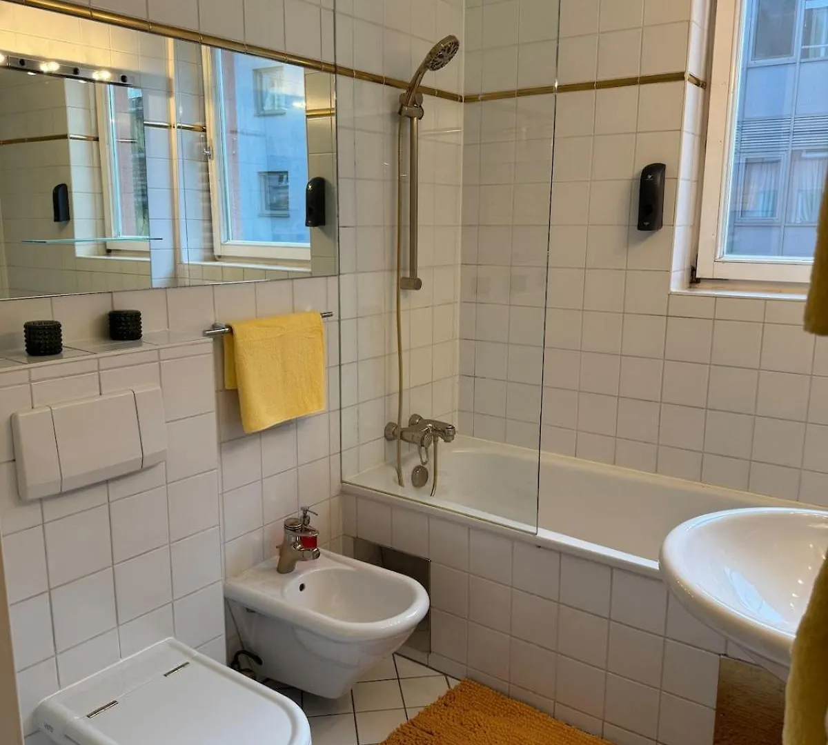 Sunny Citycenter Studio Near Main Shopping Street Vienna Austria